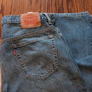 Levis 569 33×32 EUC light wash jeans